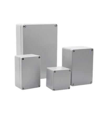 Korpusega materiaalse alumiiniumiga